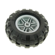 LEGO 56145c02 Light Bluish Gray Wheel 30.4mm D. x 20mm with No Pin Holes and Reinforced Rim with Black Tire 56 x 26 Balloon (56145 / 55976)