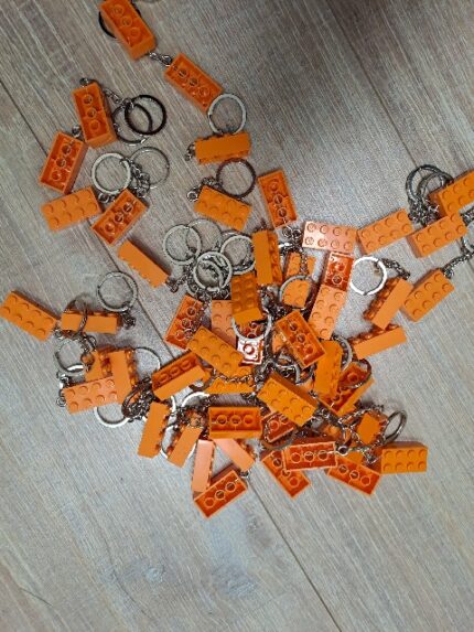 LEGO Blokje als Sleutelhanger ORANJE Graveren met Naam en Ingekleurd
