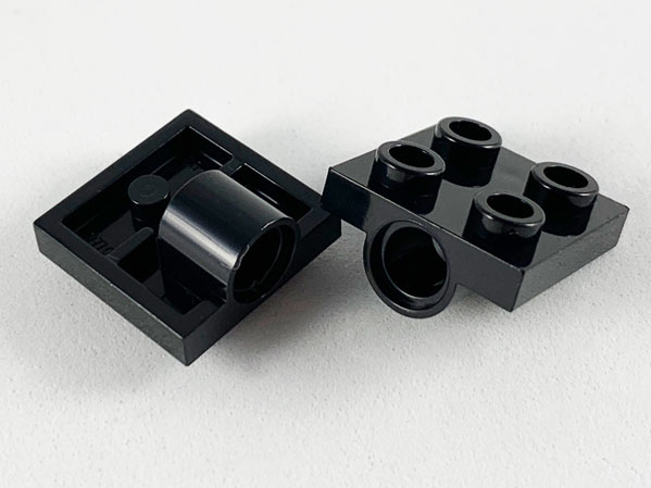 2444 black LEGO 2444 Black Plate, Modified 2 x 2 with Pin Hole (losse stenen 20-16)** - Afbeelding 1